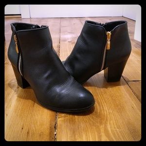 💜DONATED!  Style & Co. Booties